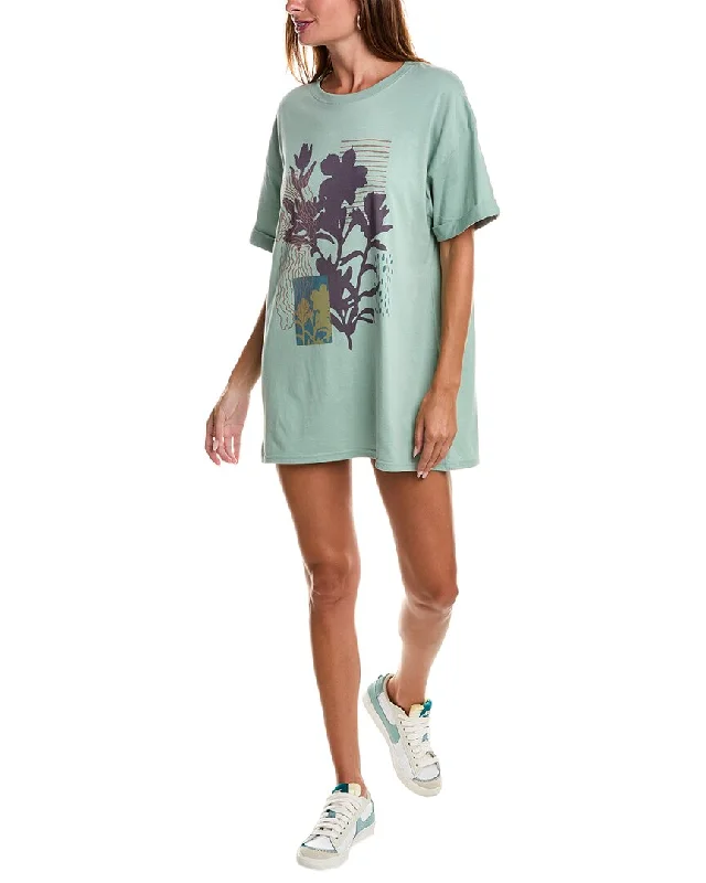 Seasonal Sale Girl Dangerous Nightshade Floral T-Shirt Dress