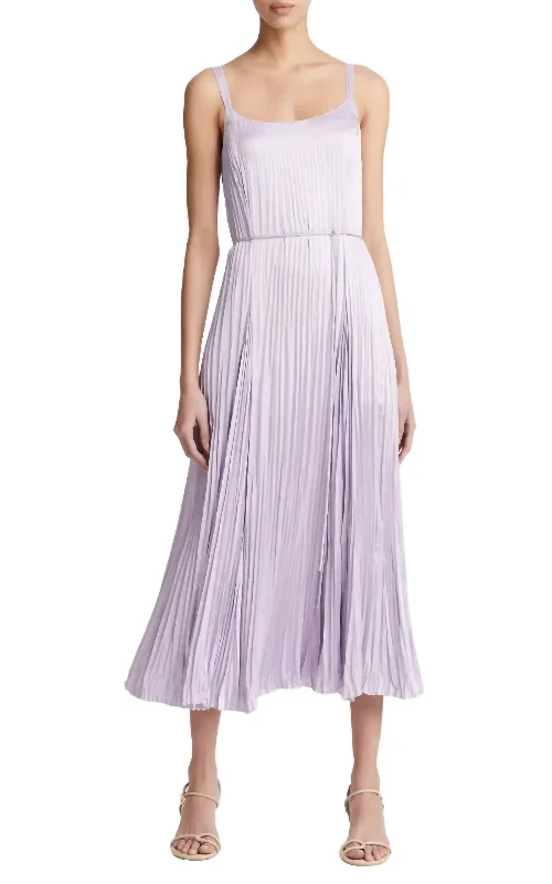 Spring Fashion Pleated Midi Dress In Sweet Peas