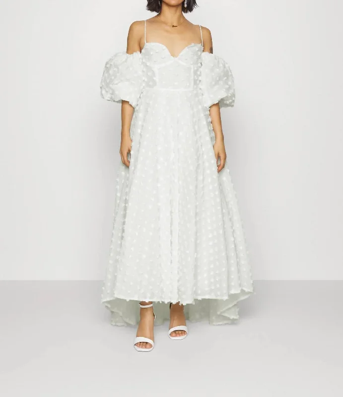 Evening Looks Lilian Maxi Dress In Ivory