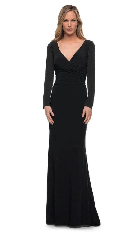 Mid - Week Surprise La Femme - Long Sleeve Jersey Formal Dress 29924SC