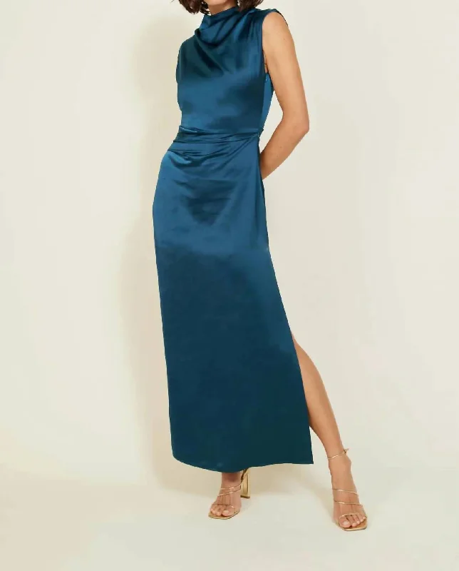 Wardrobe Essentials Dede Maxi Dress In Blue