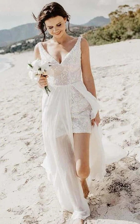 Exclusive Sale Beach Short V-neck Sleeveless Bodycon Wedding Dress with Chiffon Skirt