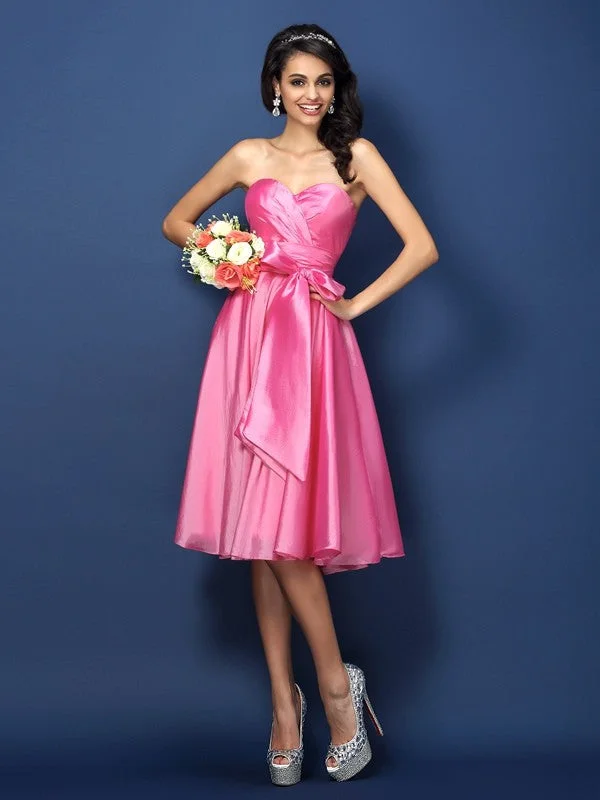 First Order Discount A-Line/Princess Sweetheart Bowknot Sleeveless Short Taffeta Bridesmaid Dresses