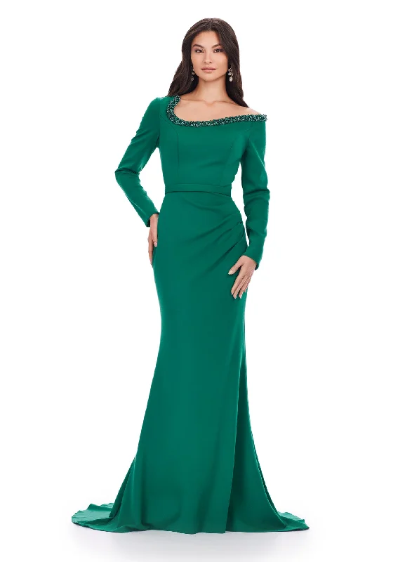 Chic Styles Laya Gown