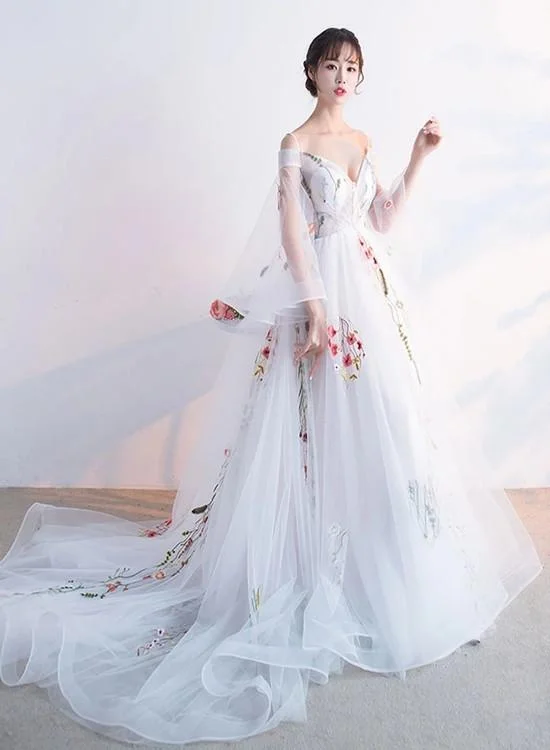 Limited Styles Beautiful White Tulle Long Party prom Dress With Flower Lace Applique, White Evening Gown  cg3914