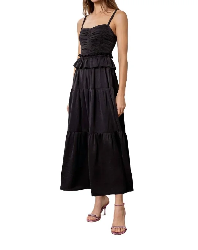 Chic Style Taya Shirred Midi Dress In Black