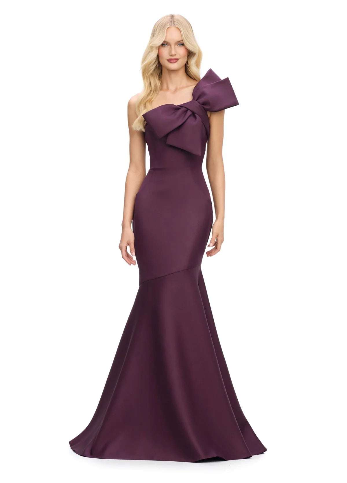 Wardrobe Essentials Bronx Gown