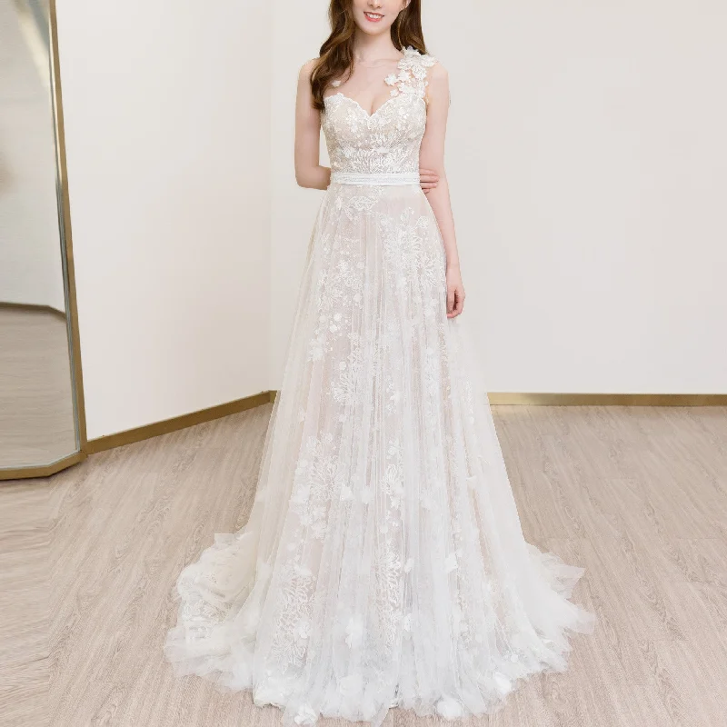 Wardrobe Update A-line Sweetheart Neck Wedding Dress with Floral Lace and Sash