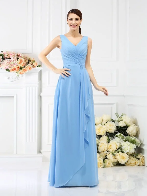 Casual Chic Sheath/Column V-neck Beading Sleeveless Long Chiffon Bridesmaid Dresses